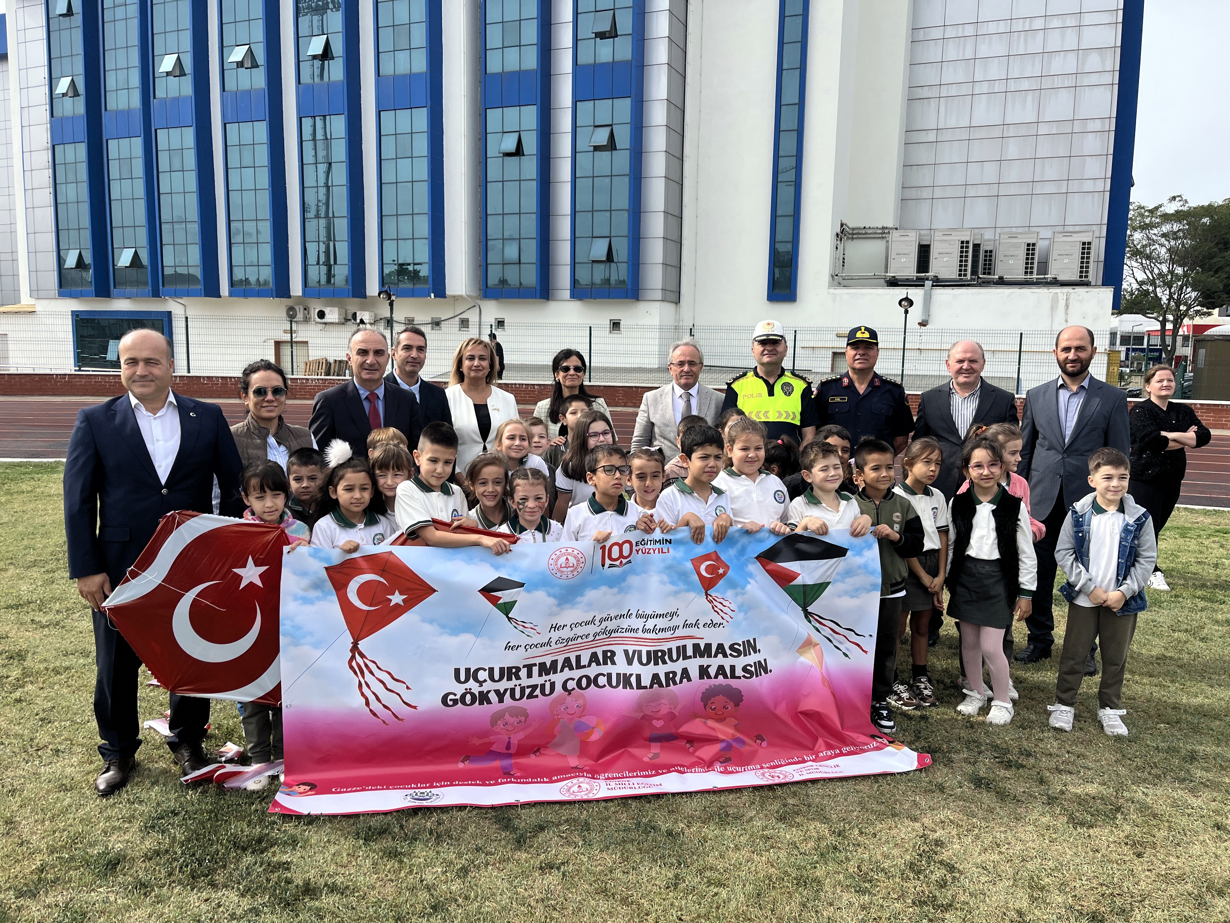 Uçurtmalar Vurulmasın, Gökyüzü Çocuklara Kalsın etkinliğinden görüntüler