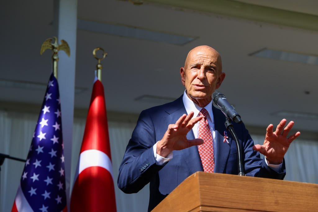 ABD Bağımsızlık Günü bayrak töreni