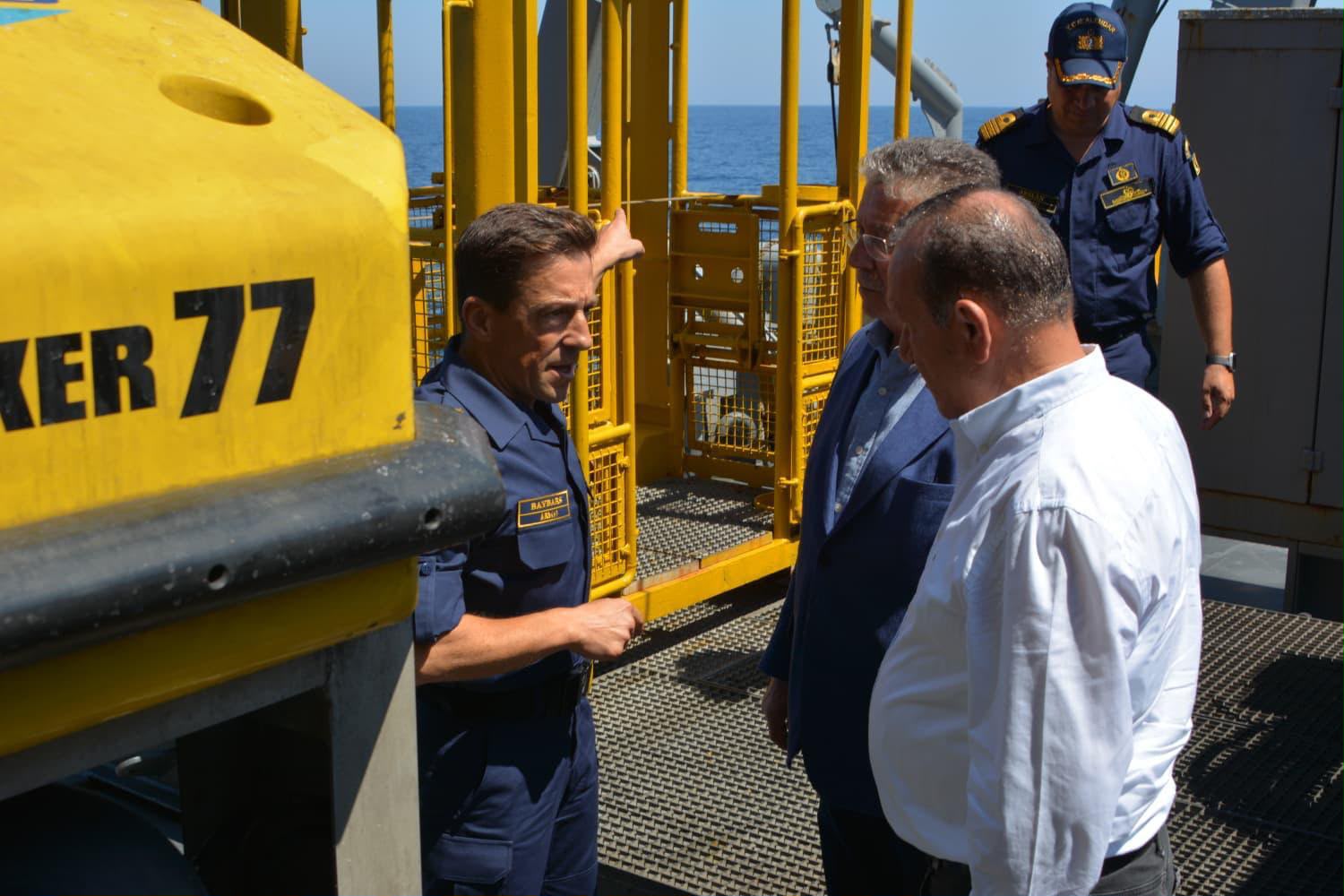TCG Alemdar arama kurtarma gemisi