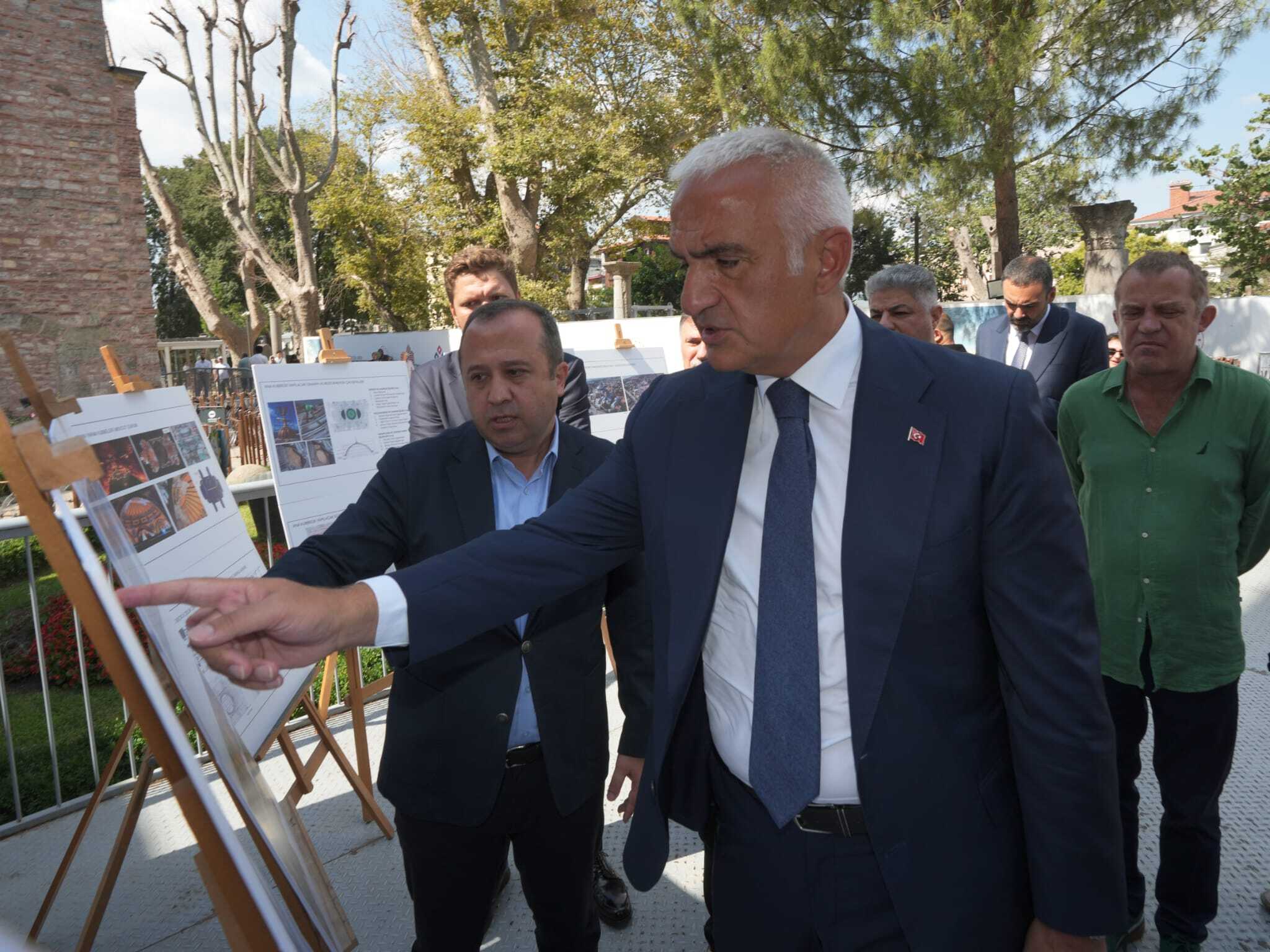 Ayasofya doğu yarım kubbe güçlendirme çalışmaları