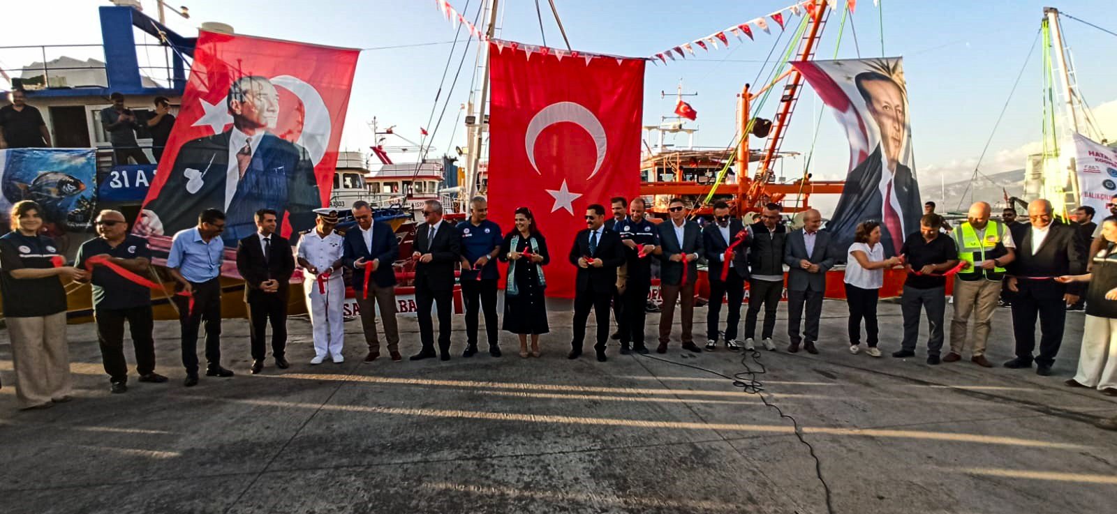 İskenderun balıkçılık av sezonu açılışında kurdele kesildi