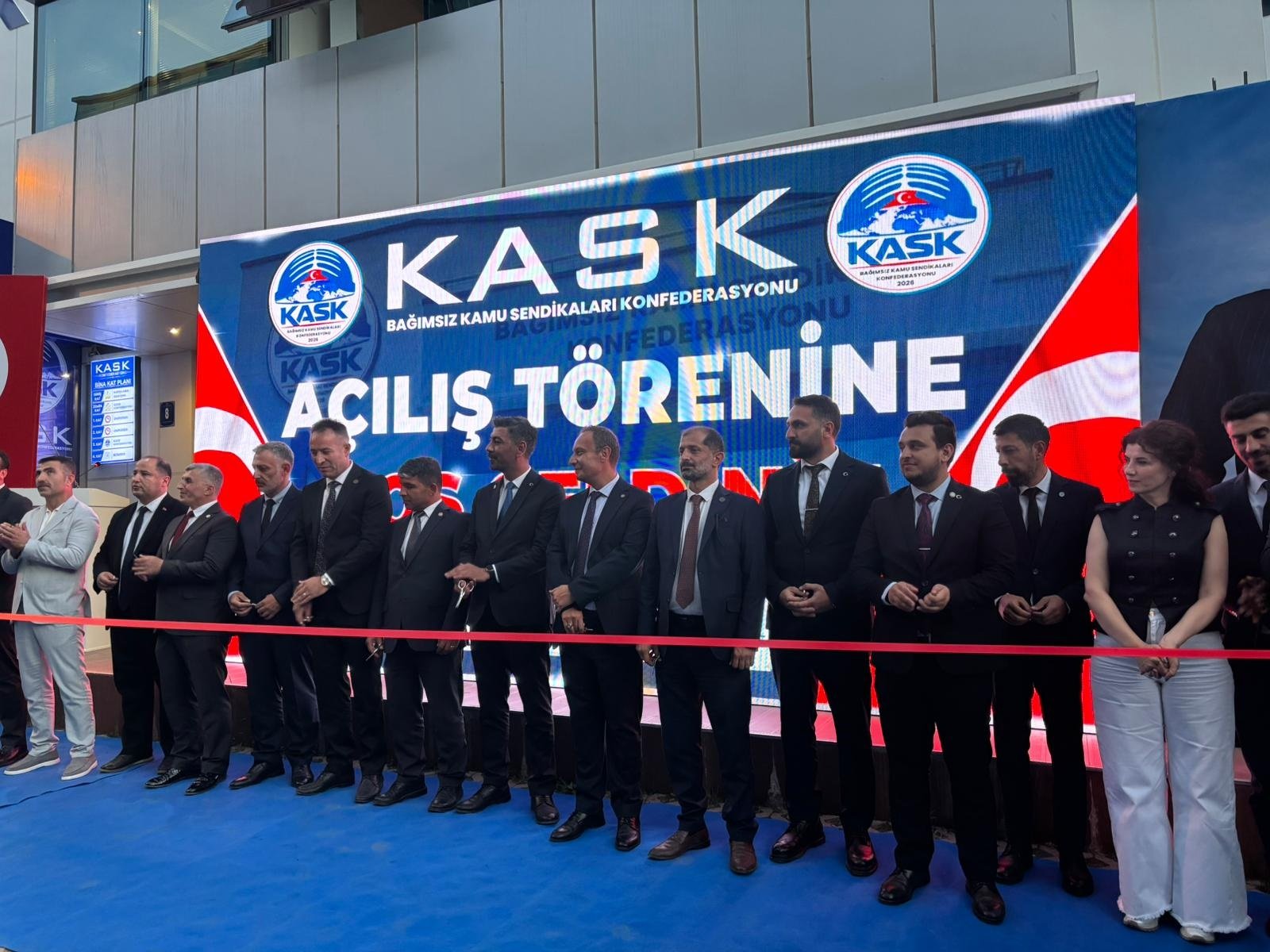 KASK Genel Merkezi açılış töreni kalabalık
