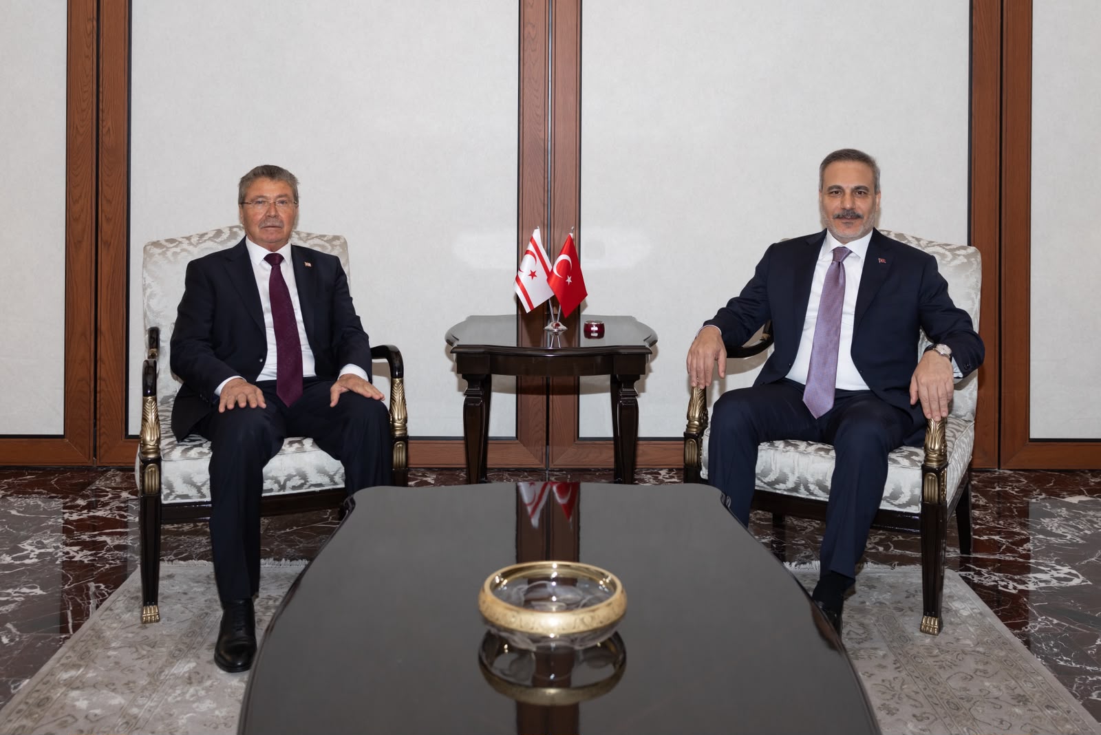 Bakan Fidan, KKTC Başbakanı Ünal Üstel ile görüşmesi