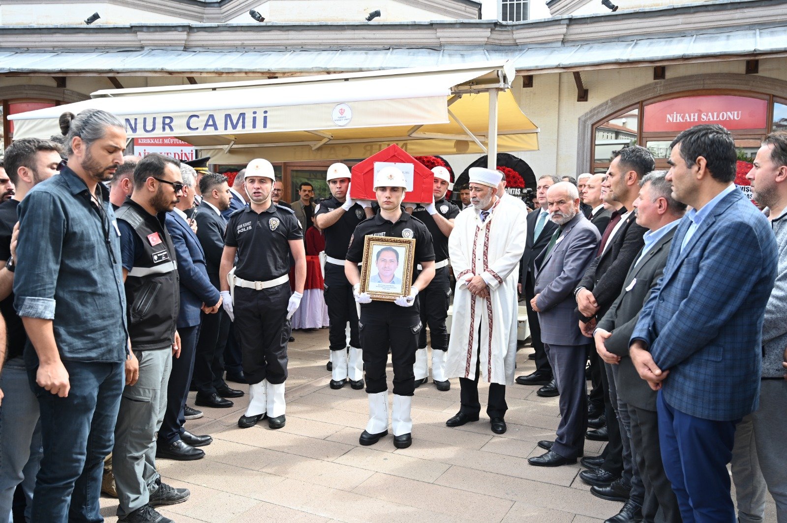 Şehit polis memuru Batuhan Sarıyalçınkaya son yolculuğu