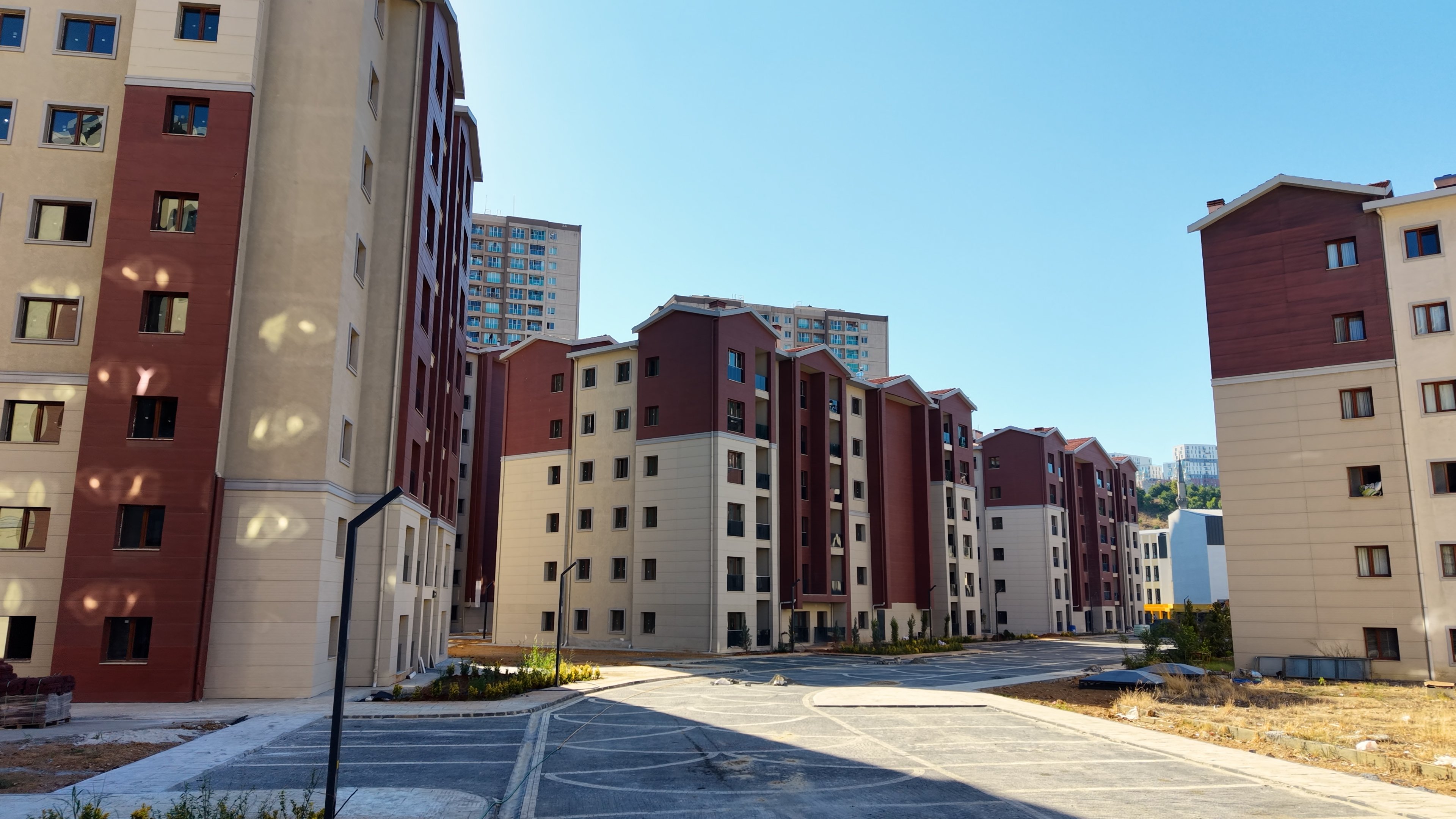 Kiralık sosyal konut projesi kapsamında inşa edilen konutlar