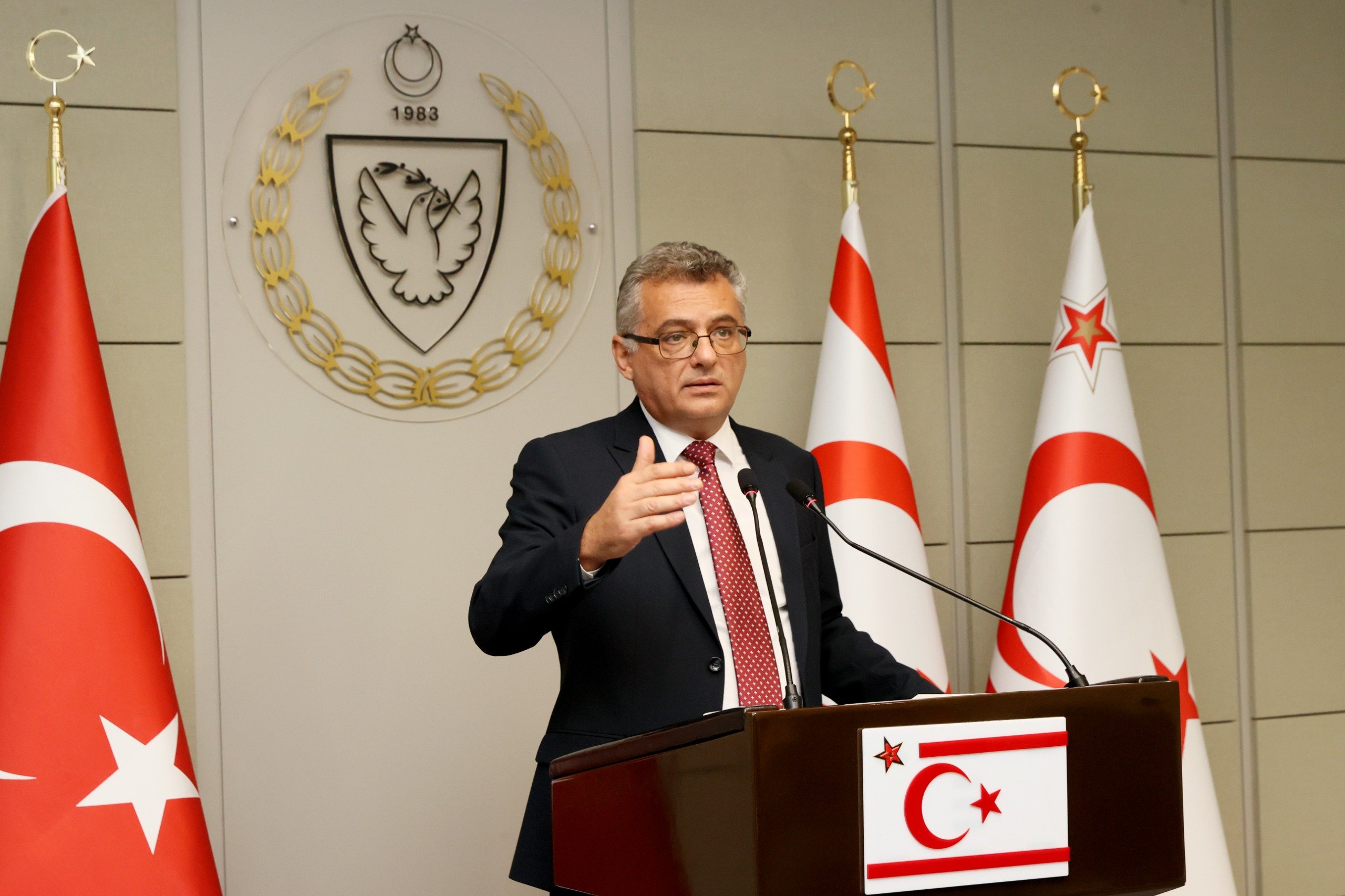 KKTC Cumhurbaşkanı Tufan Erhürman ve GKRY lideri Nikos Hristodulidis görüşmesi
