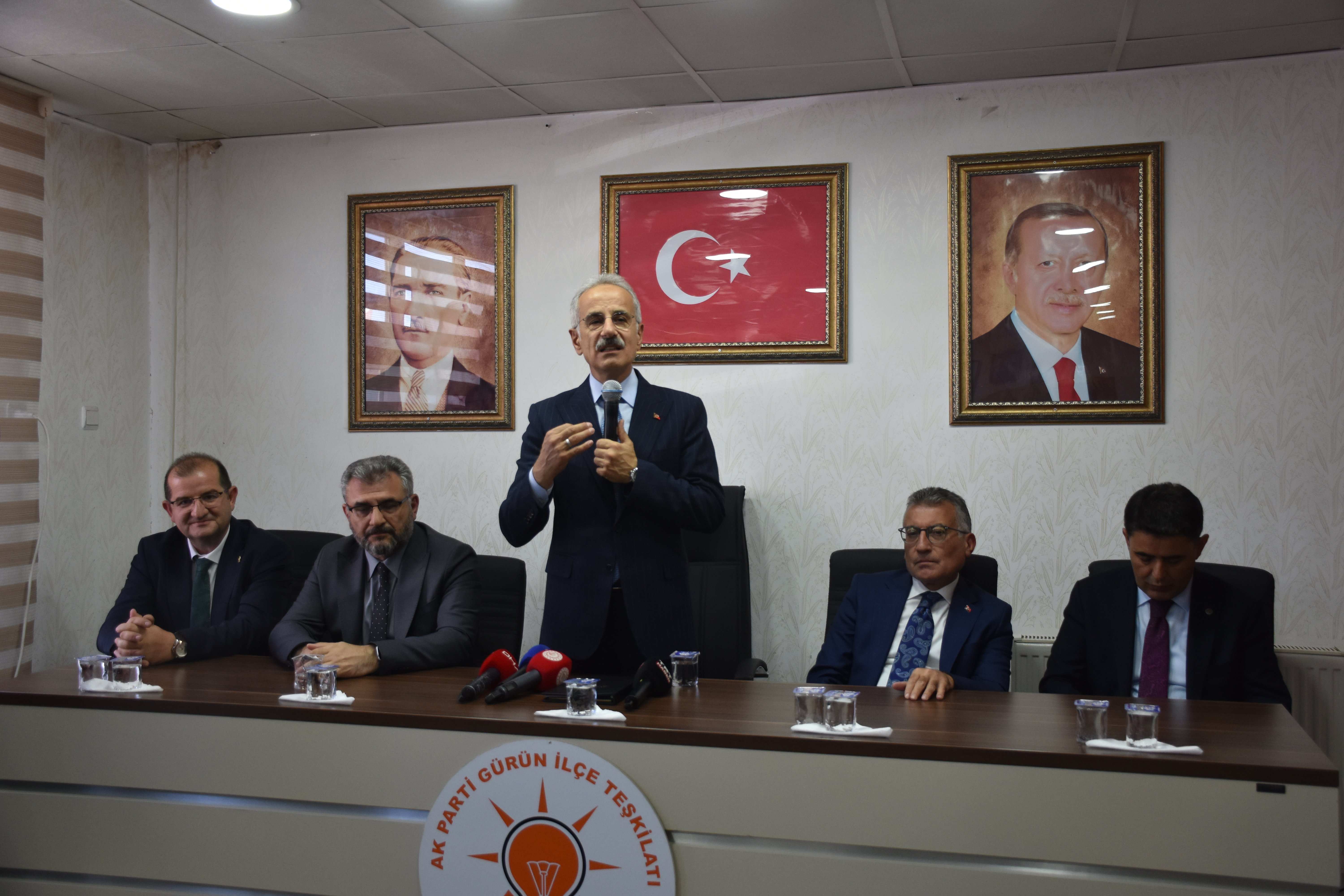 Bakan Uraloğlu Gürün ziyareti