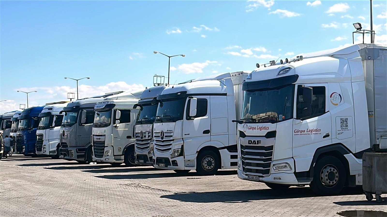 TIR şoförlerinin basın açıklaması