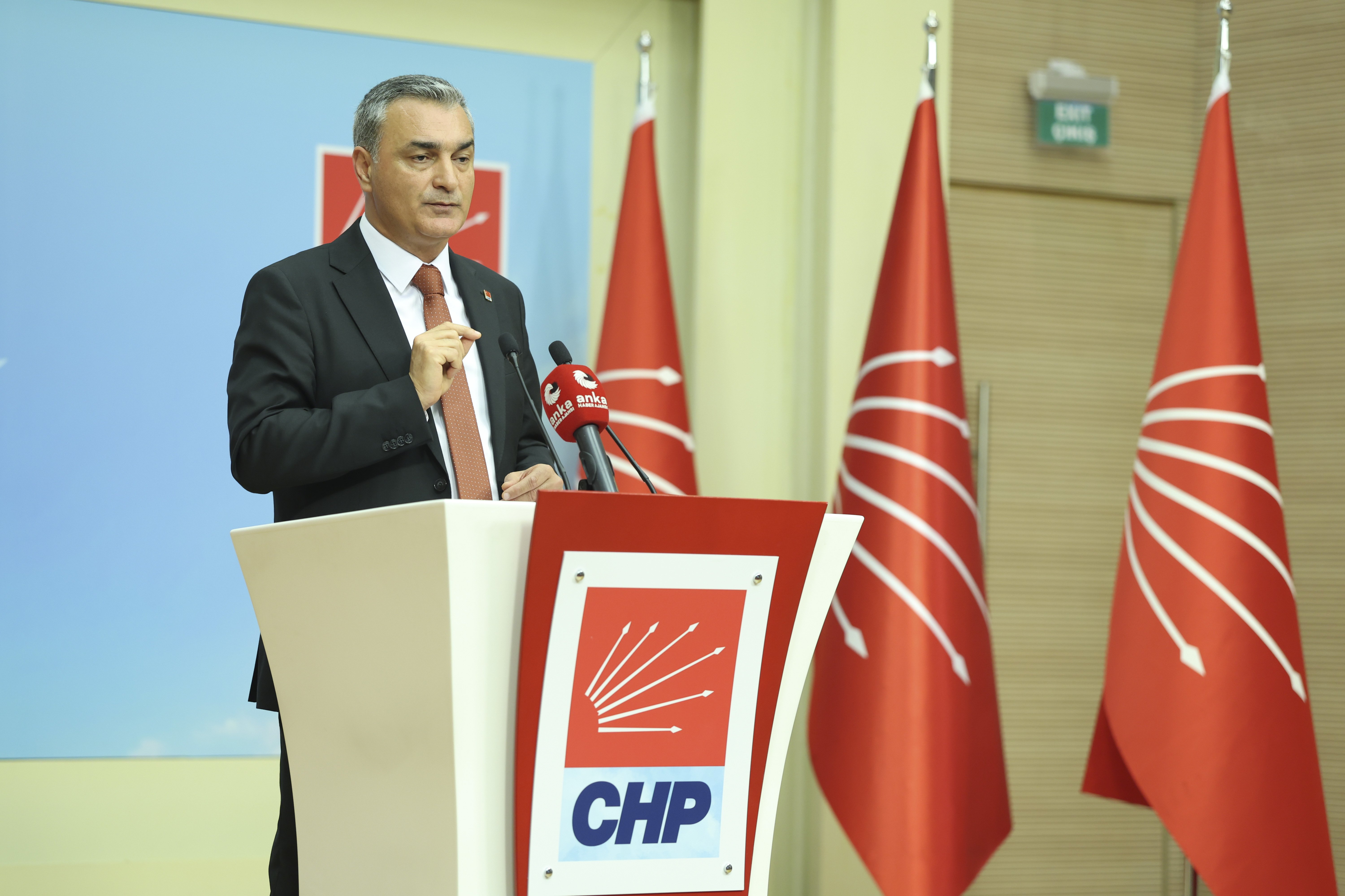CHP Parti Sözcüsü Müslim Sarı