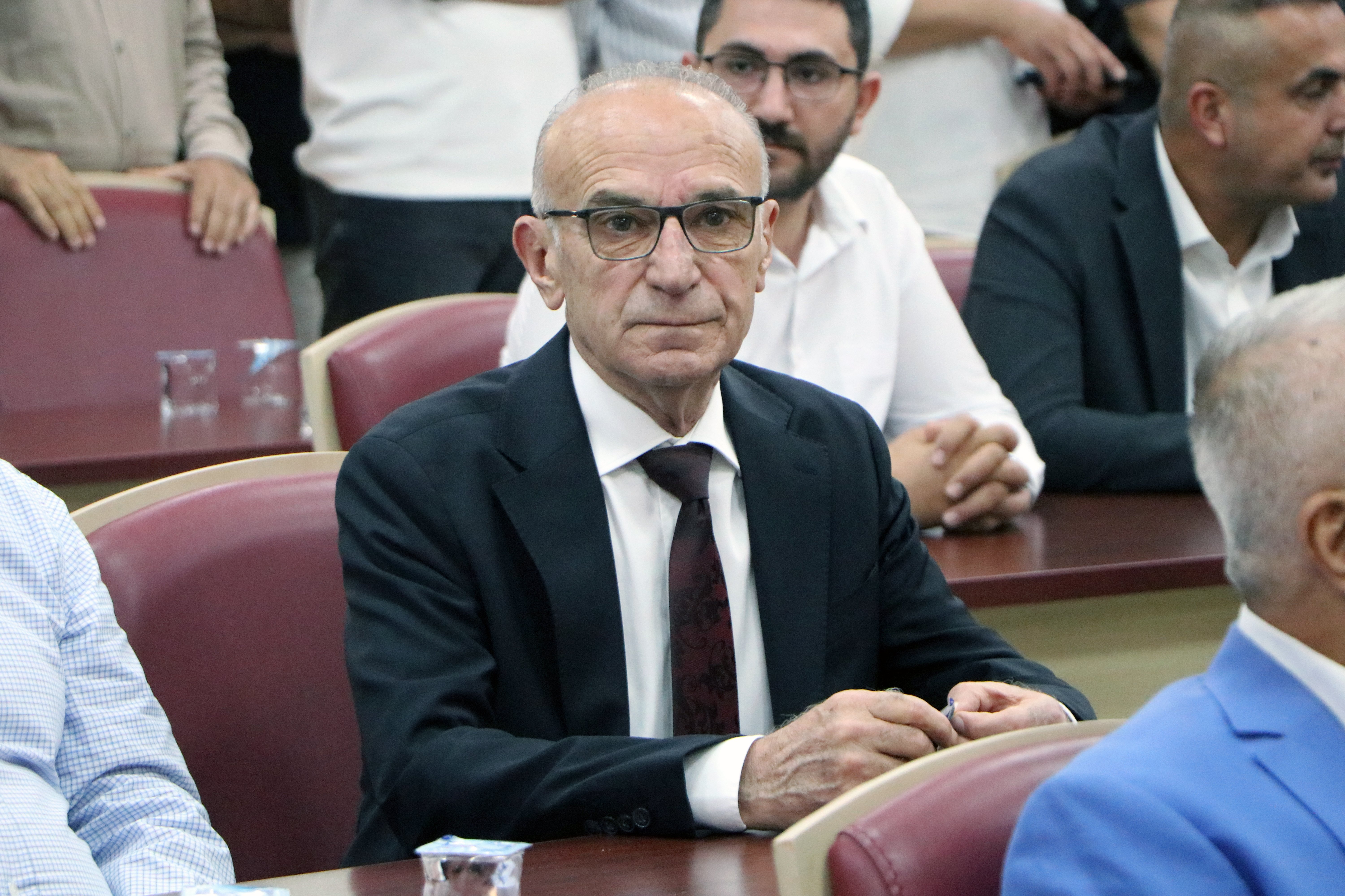 Yüreğir Belediye Başkan Vekilliği Kararı