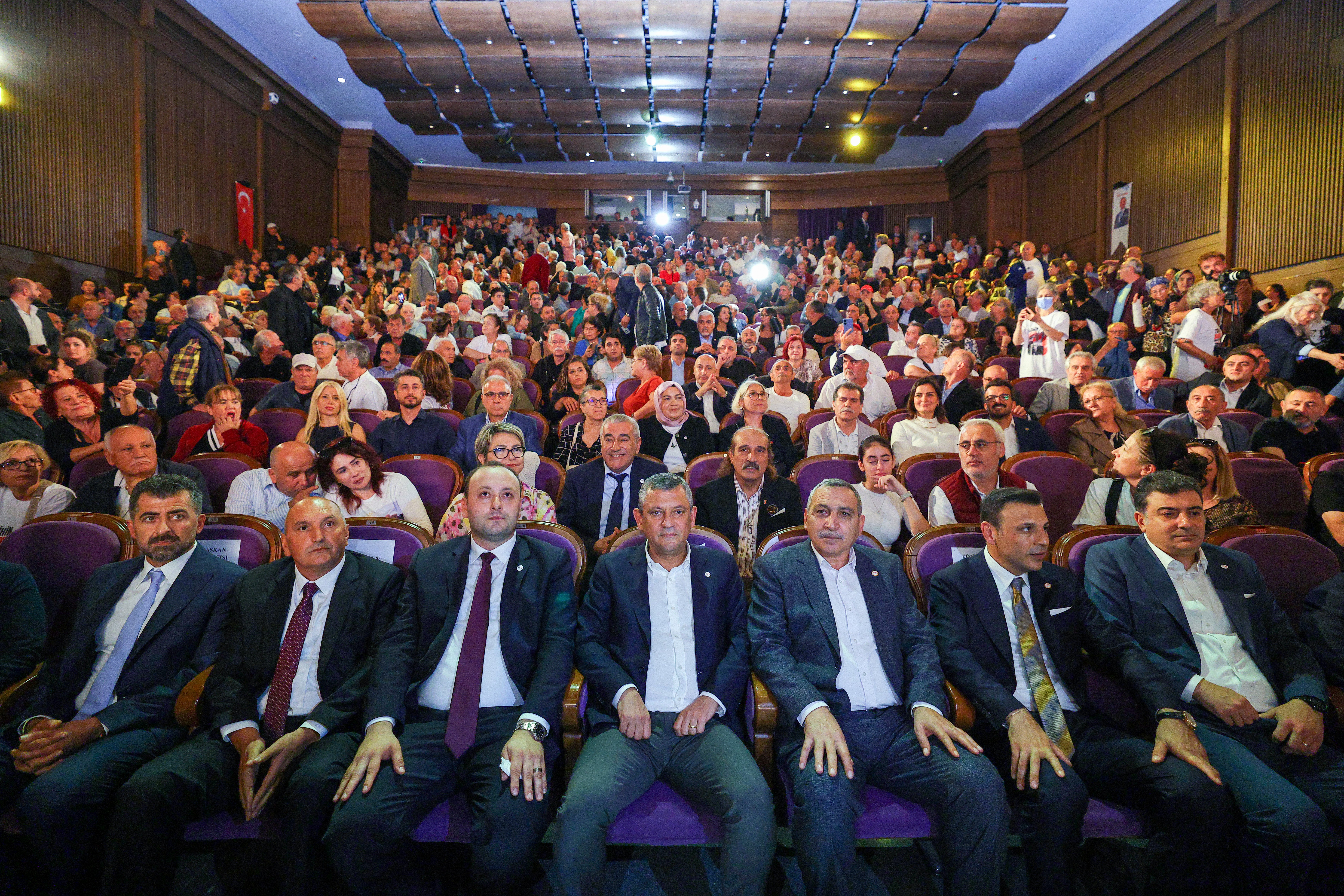 Özgür Özel Yeni Parti