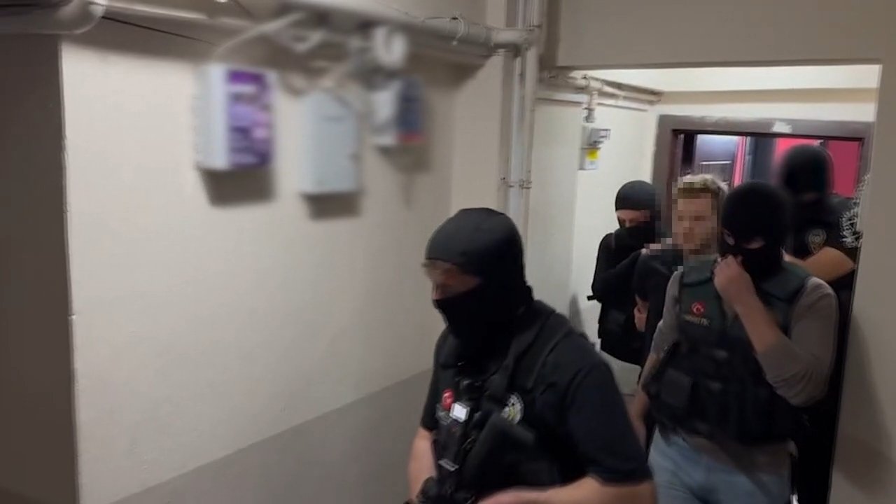 Esenyurt operasyonu kırmızı bülten şüphelisi