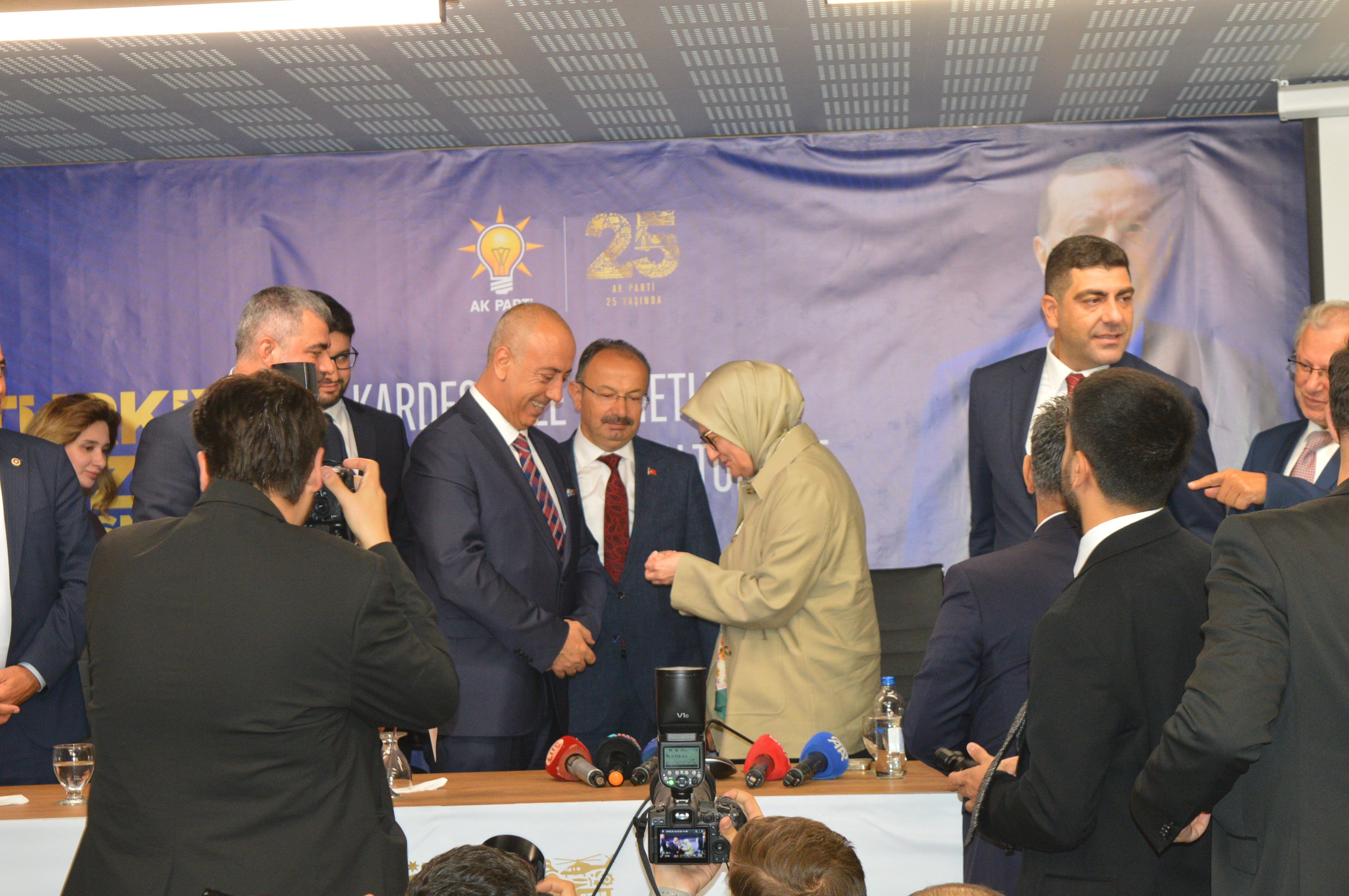 AK Parti Genel Başkan Yardımcısı Belgin Uygur, konuşmasını yaptı