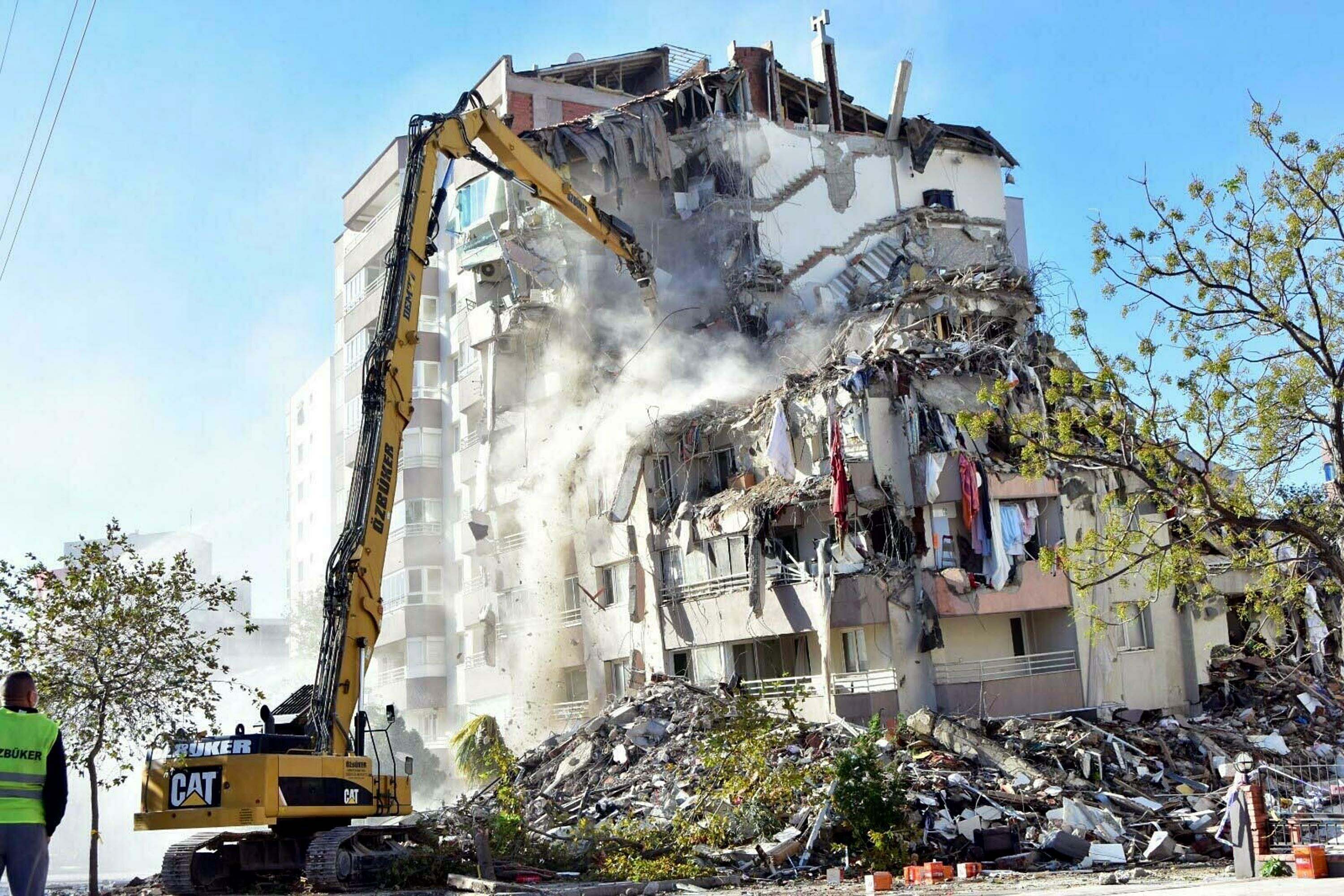 İzmir kentsel dönüşüm ihtiyacı