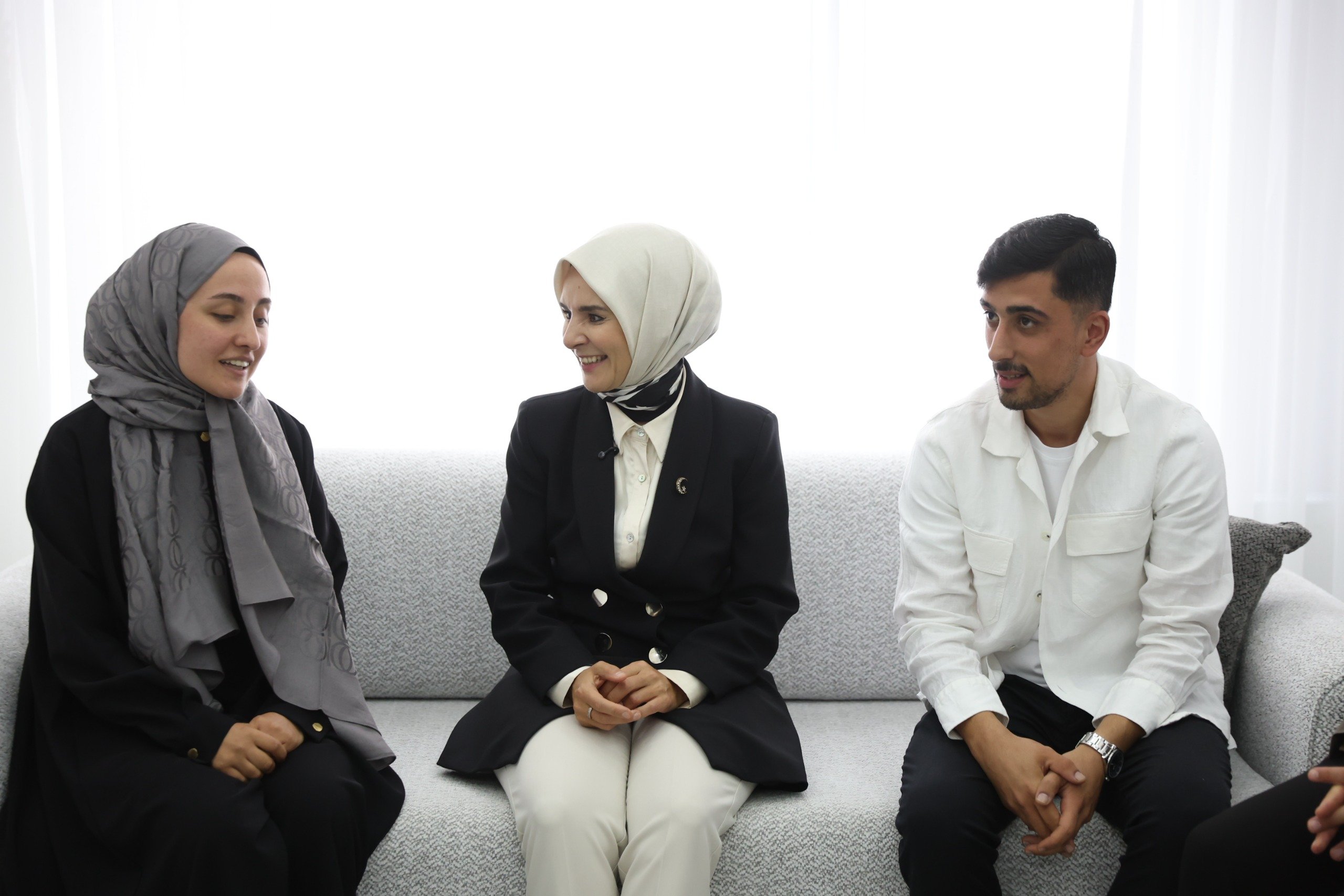 Evlilik kredisinden yararlanan genç çiftin evine ziyaret
