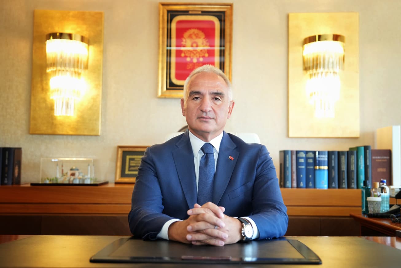 Çocuklar İçin Gezen Sinema TIR