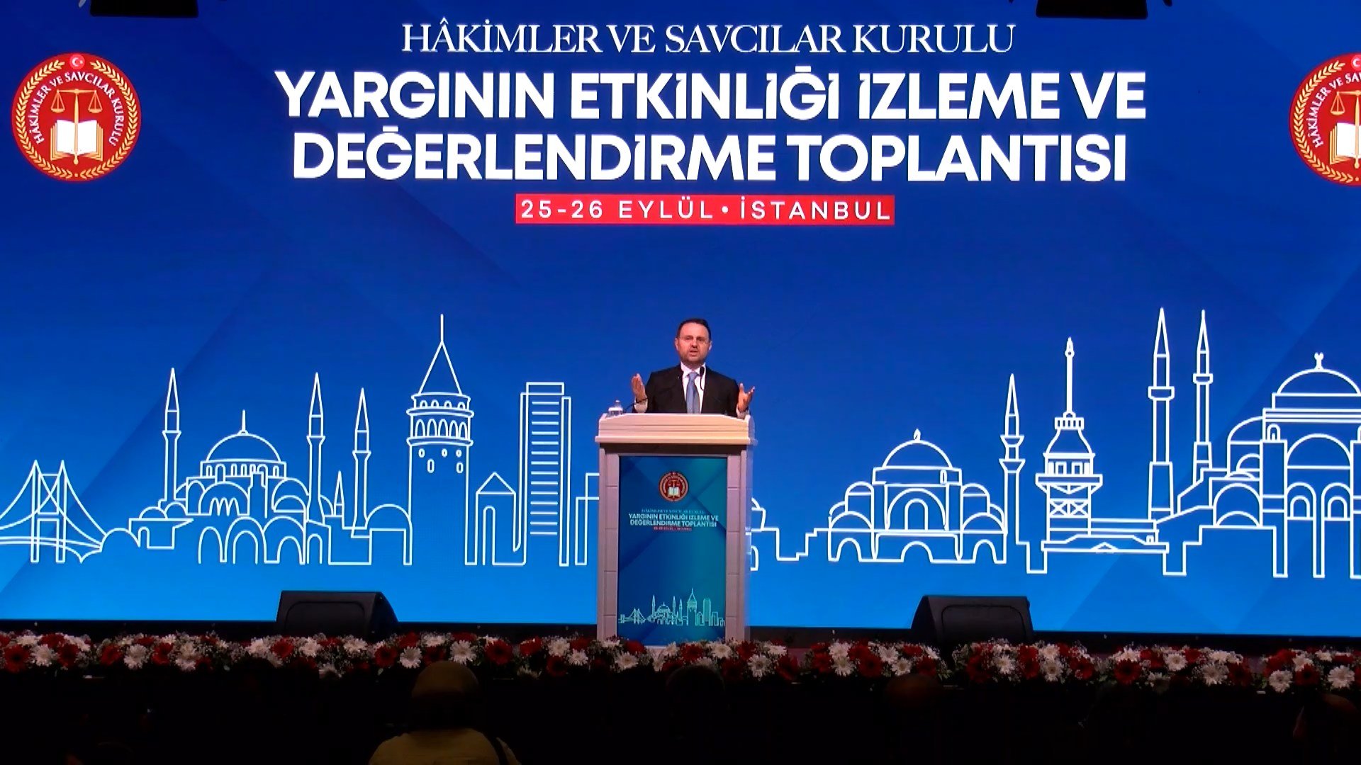 Toplantıda yargı hizmetlerinde dijitalleşme ve yapay zeka projeleri de ele alındı.