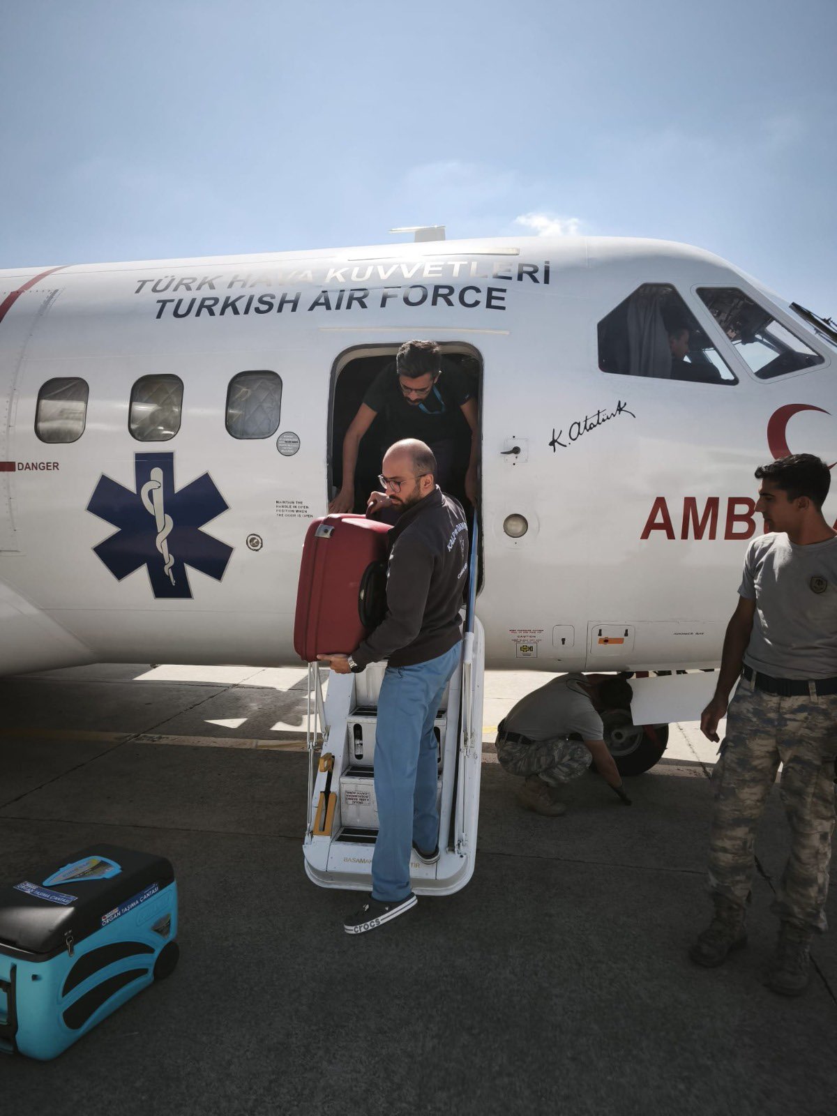 MSB ambulans uçak karaciğer grefti nakli