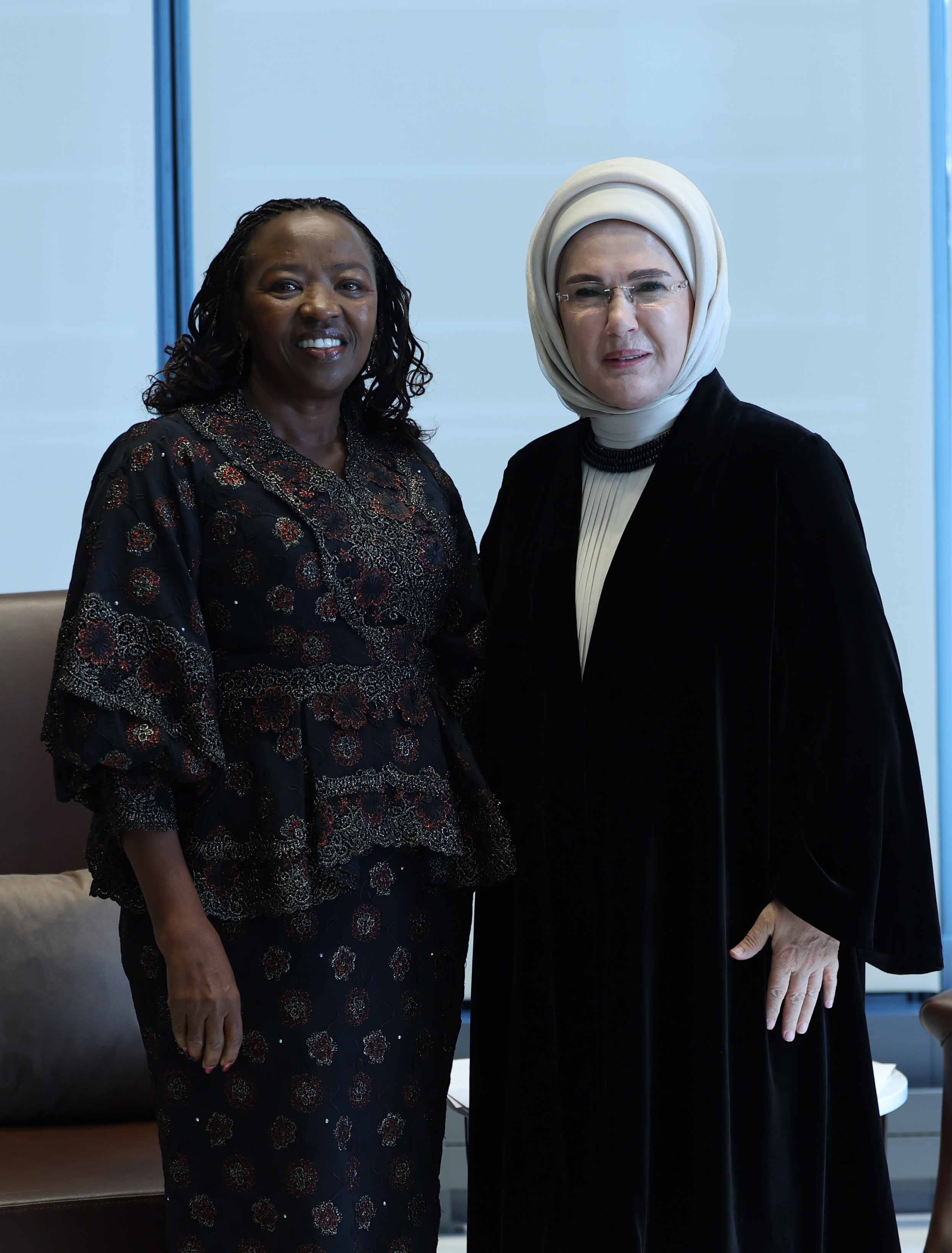 Emine Erdoğan, Kenya Devlet Başkanı eşi Rachel Ruto ile görüştü