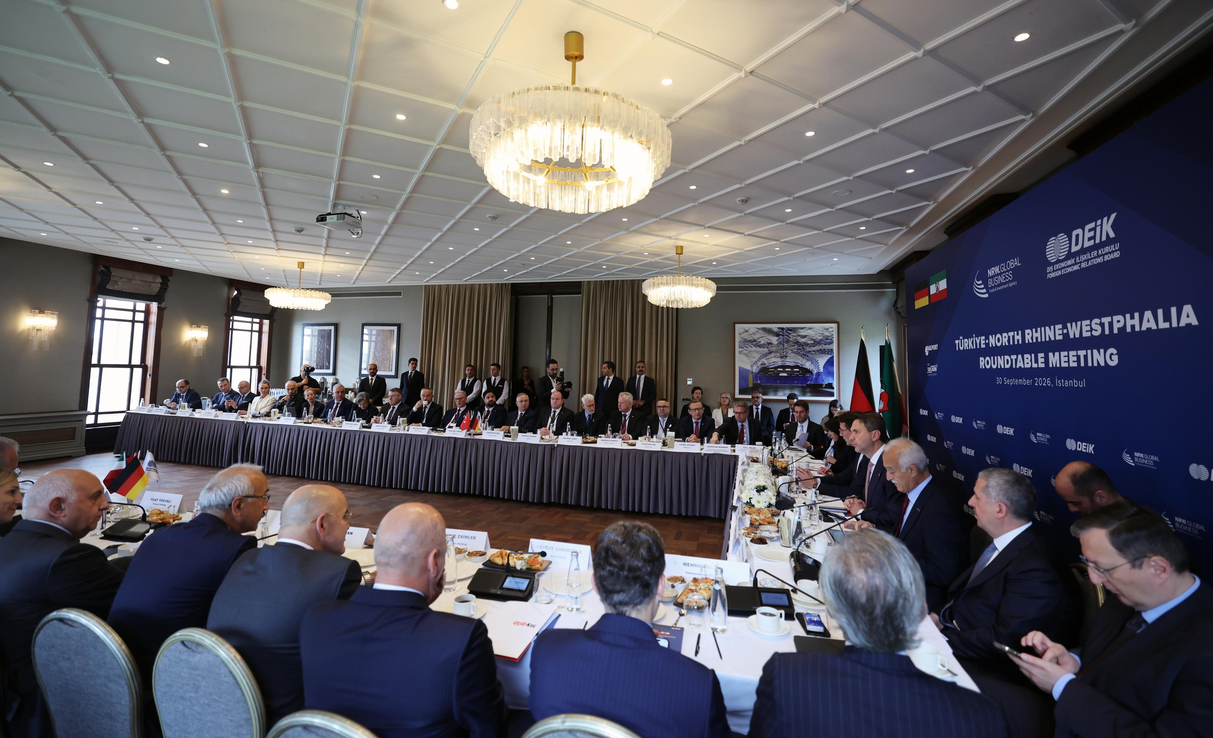 Türkiye-Kuzey Ren Vestfalya İş Forumu, iş dünyası temsilcilerinin yoğun katılımıyla gerçekleşti.