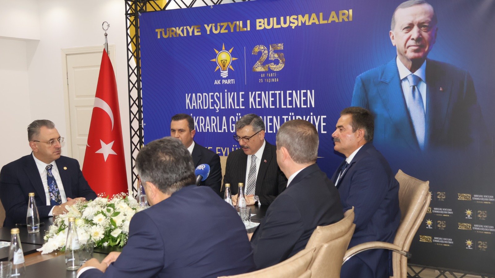 İçişleri Bakanı Mustafa Çiftçi organize suç operasyonları
