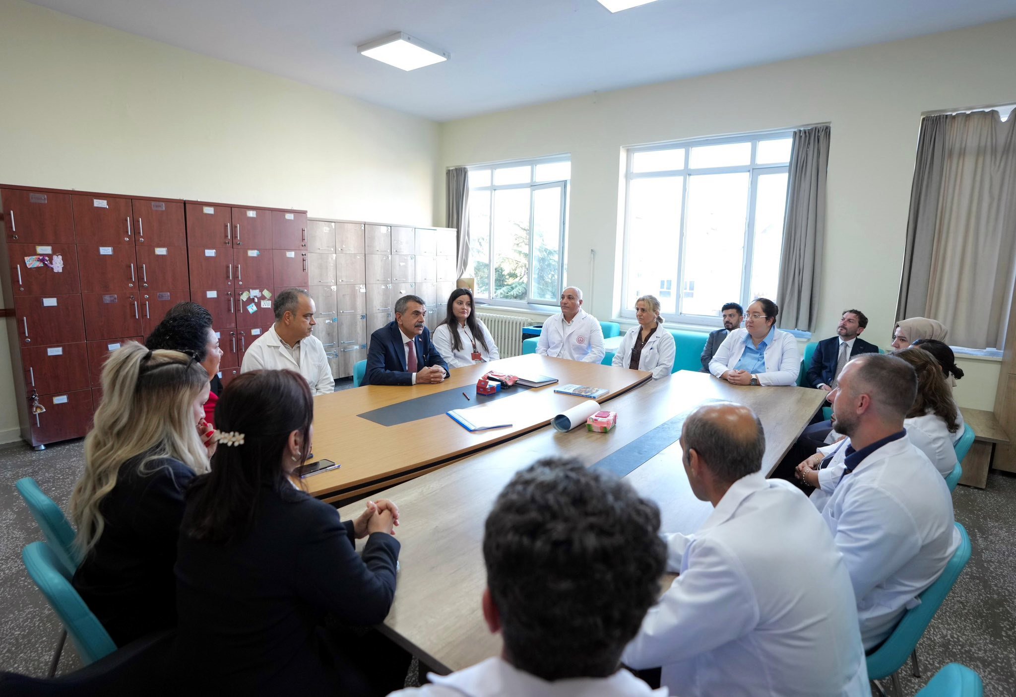 Bakan Tekin öğretmen atamaları açıklaması