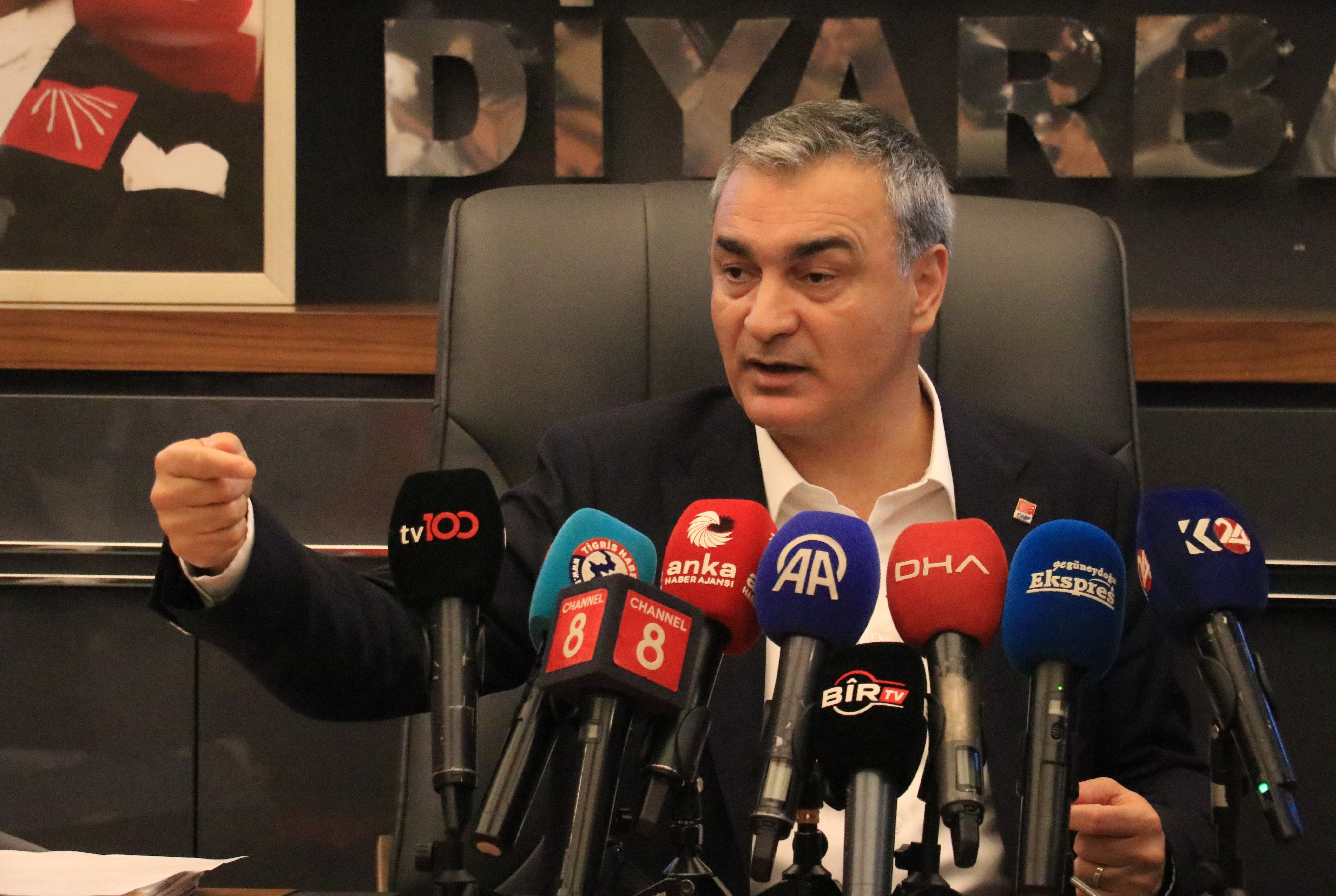 CHP Parti Sözcüsü Müslim Sarı