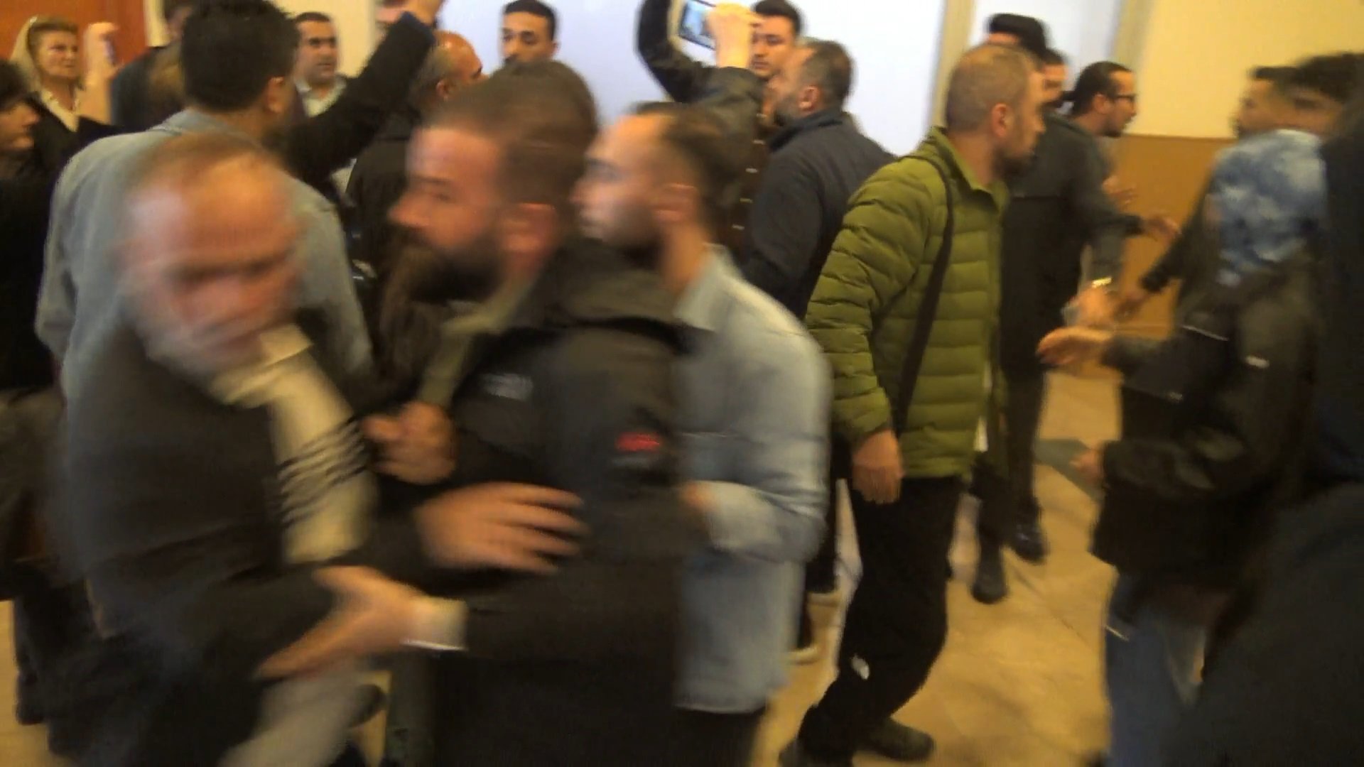 Avukatlar arasında arbede