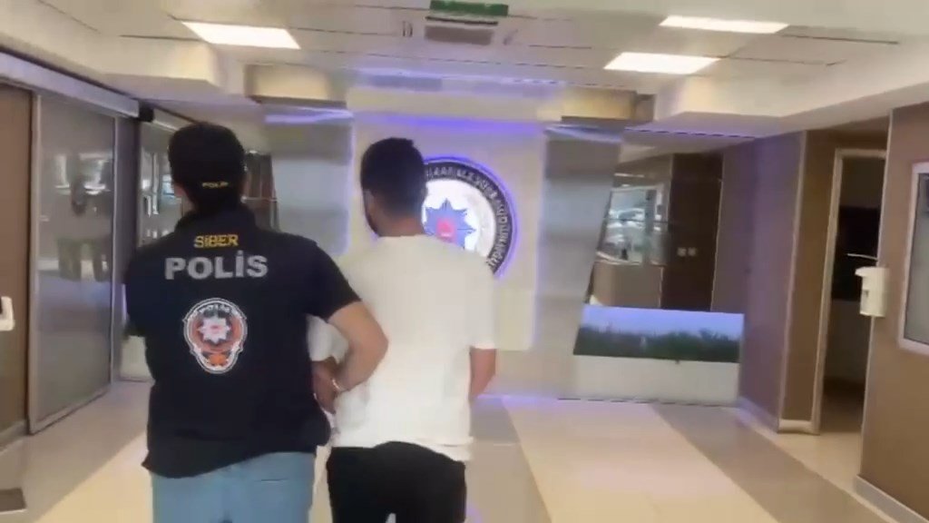 Yasa dışı panel operasyonu