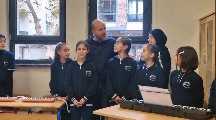 Bilal Erdoğan konuşma yapıyor