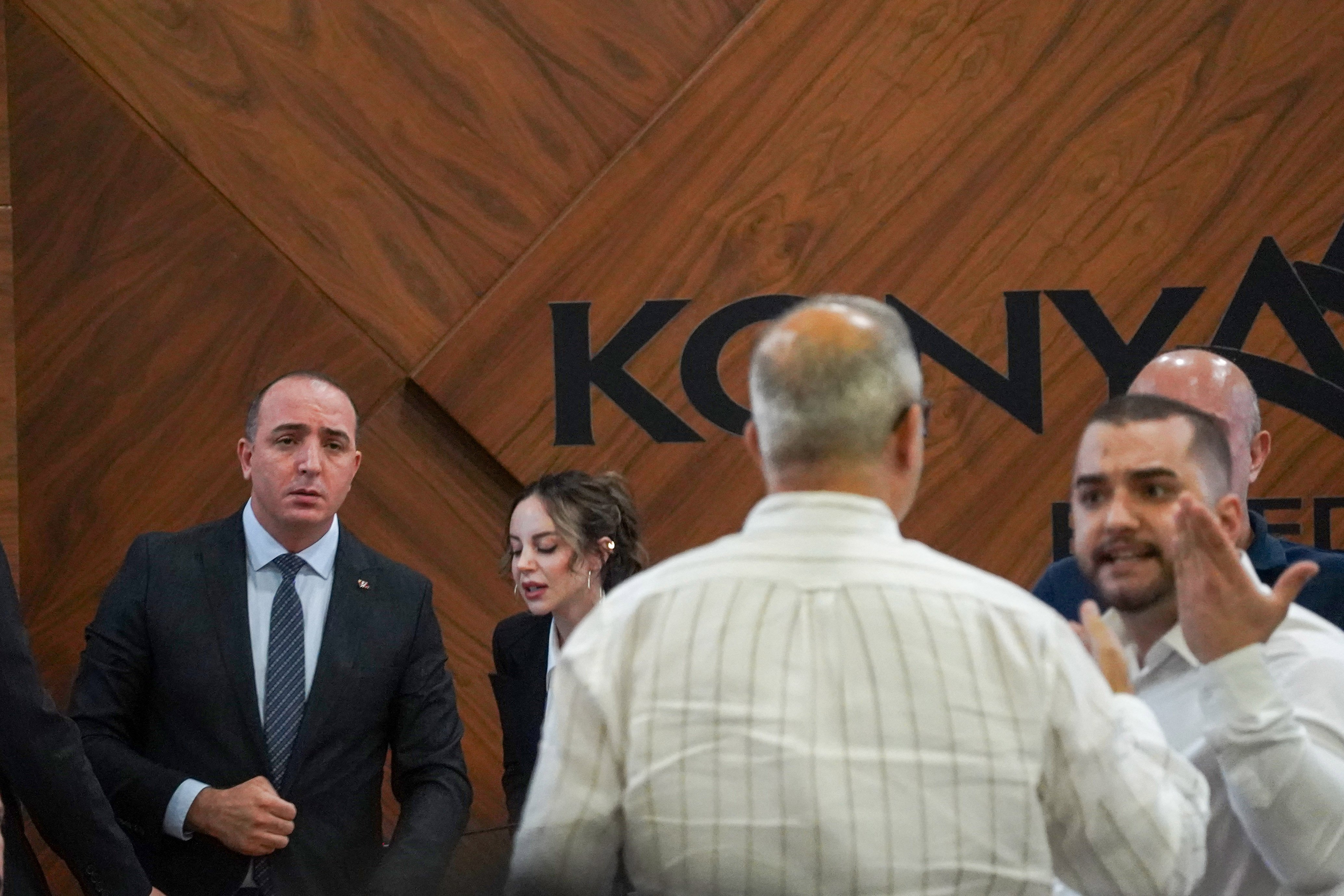 CHP binası